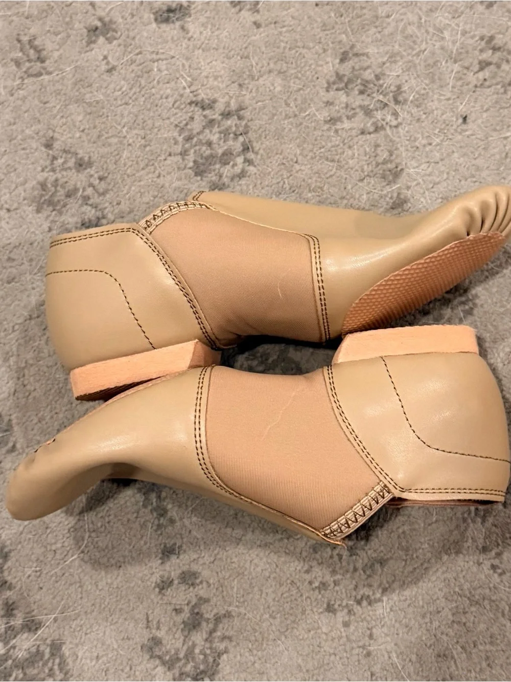 Stella brand tan